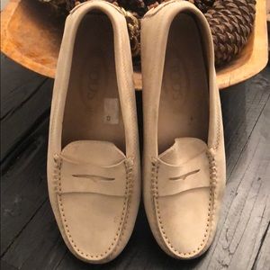 JP Tods driving moccasins